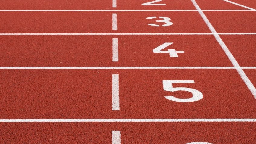 Mit adhat a sport egy politikusnak?