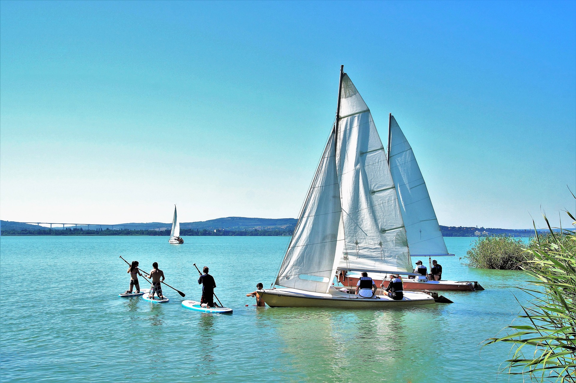 Későkádári Balaton és akció