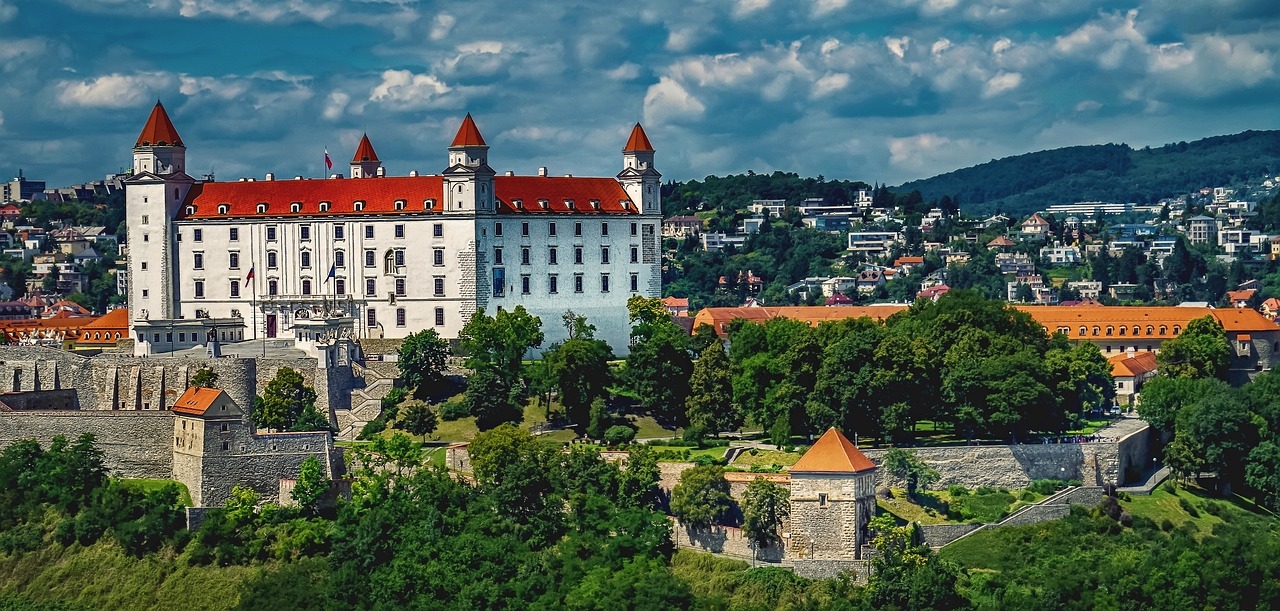 Bezzeg Szlovákia, avagy sorozatajánló Pozsonyból